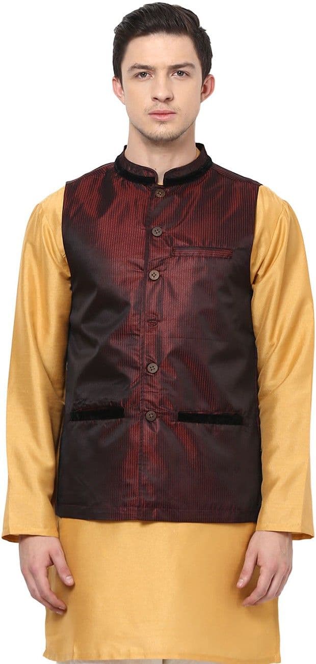 Yepme Sleeveless Solid Men's Jacket view 2