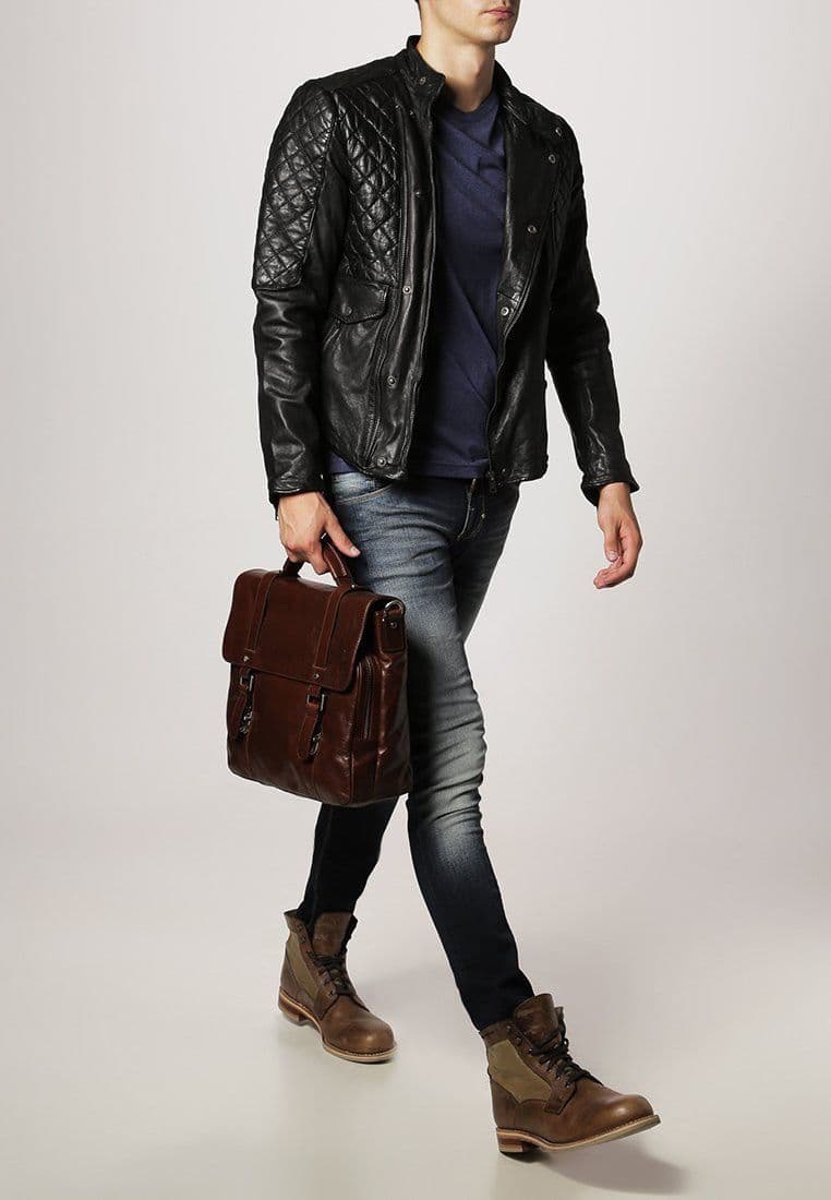 The Curve Full Sleeve Solid Men's Quilted Jacket