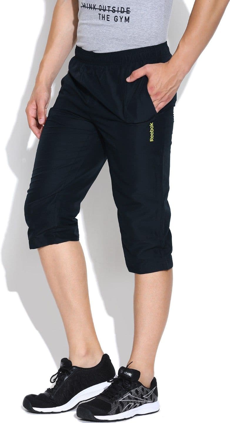 Reebok Solid Men's Three Fourths view 3