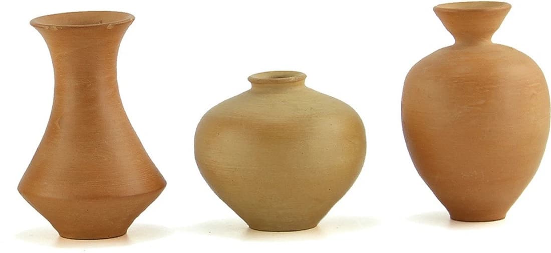 eKolhapuri Terracotta Vase