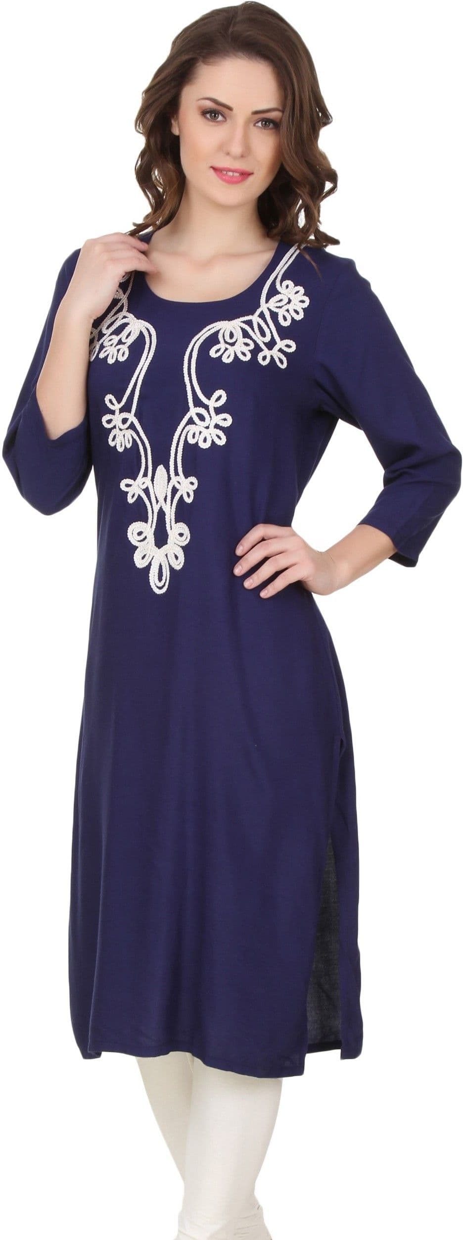 Noor Embroidered Women's Straight Kurta view 3