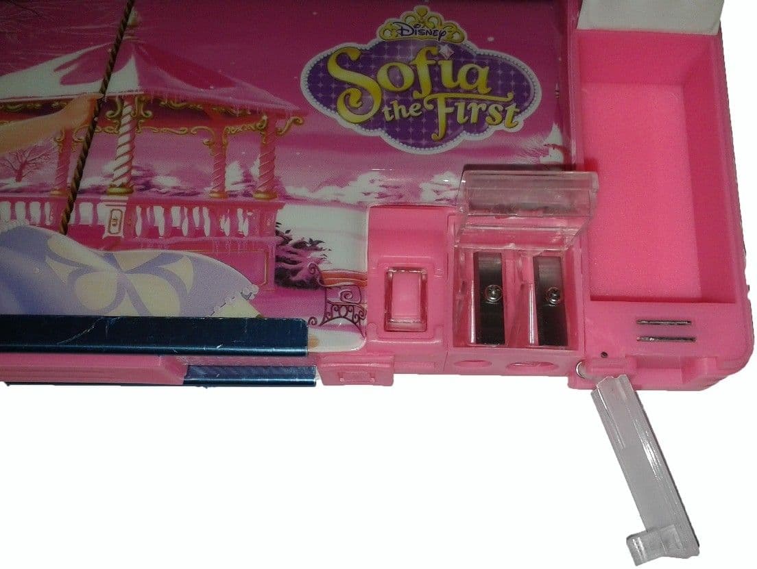 Wise Guys Sofia The First Cartoon Art Plastic Pencil Box view 4