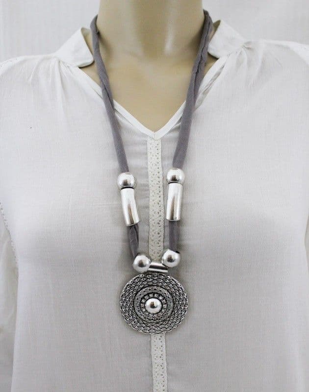 Jewelizer Alloy Necklace view 3