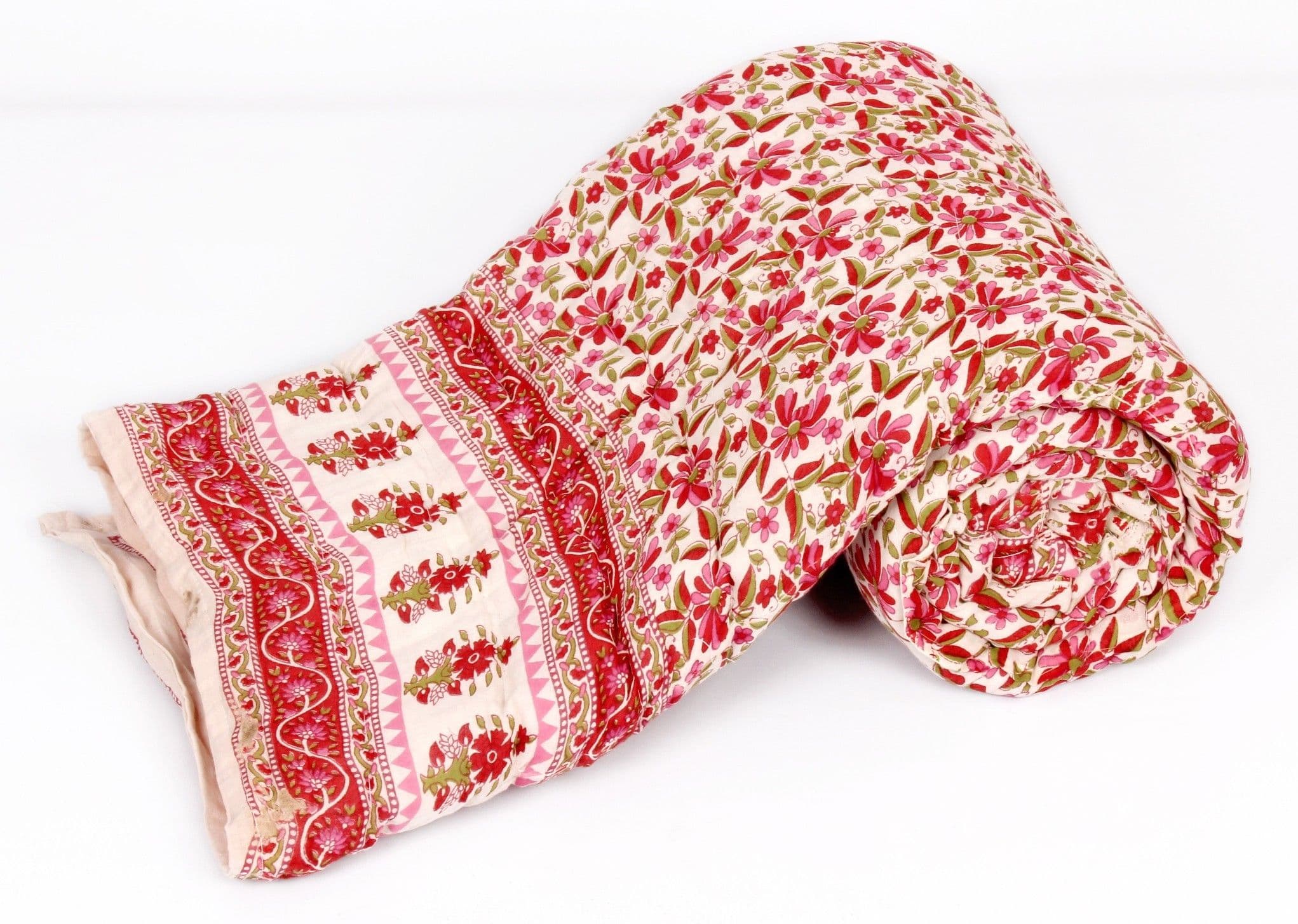 Rama Floral Single Quilts & Comforters Pink-Red