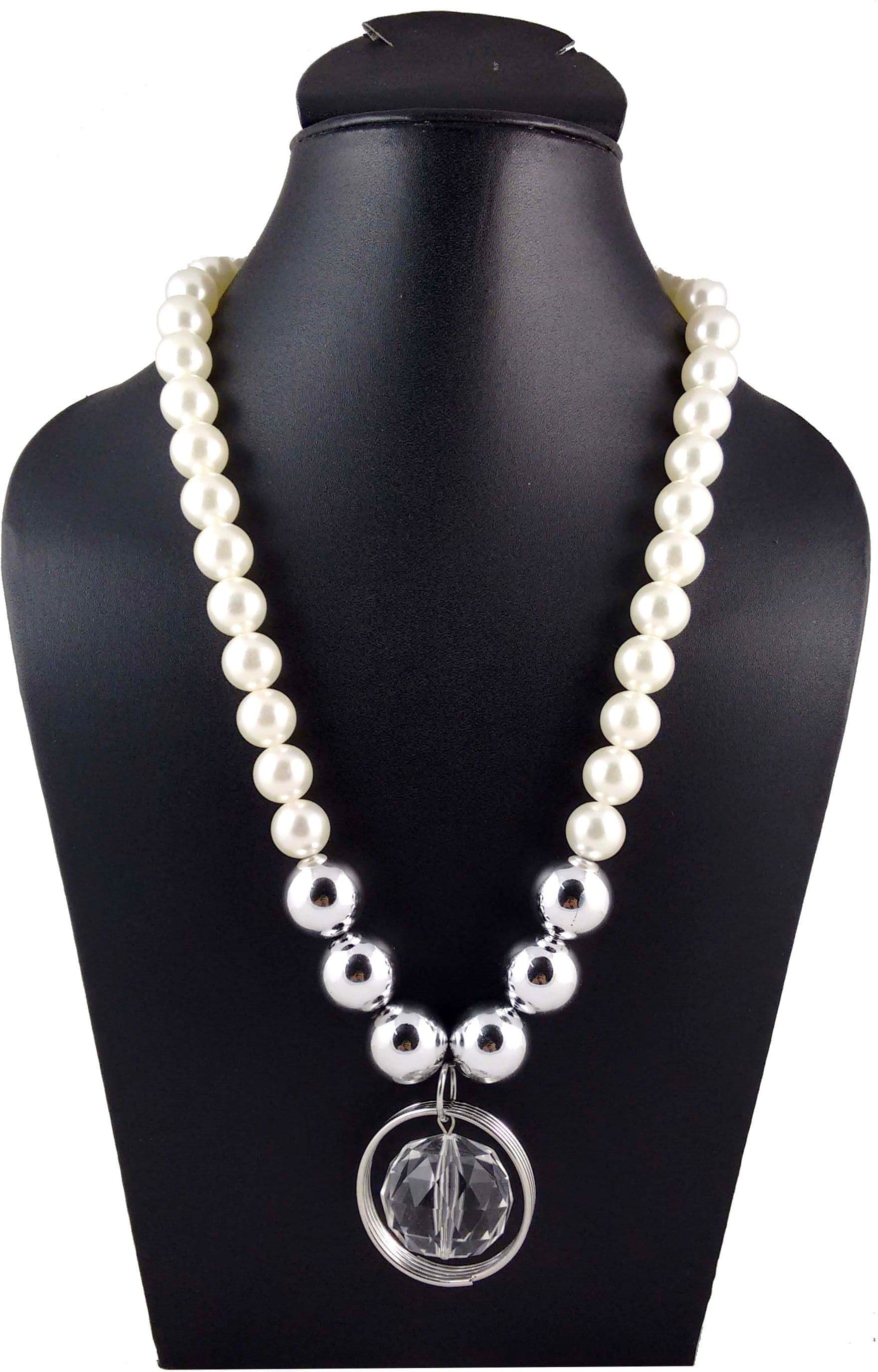 Hotpiper Pearl, Crystal Acrylic Necklace