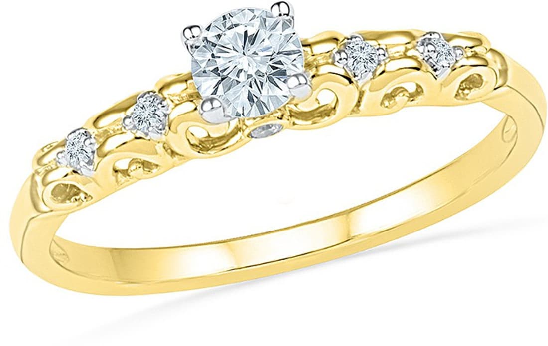 Radiant Bay Luxurious Solitaire Yellow Gold Diamond 18 K Ring