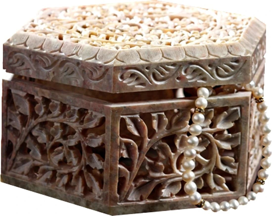 Aapno Rajasthan Lovely Jewellery Vanity Jewellery