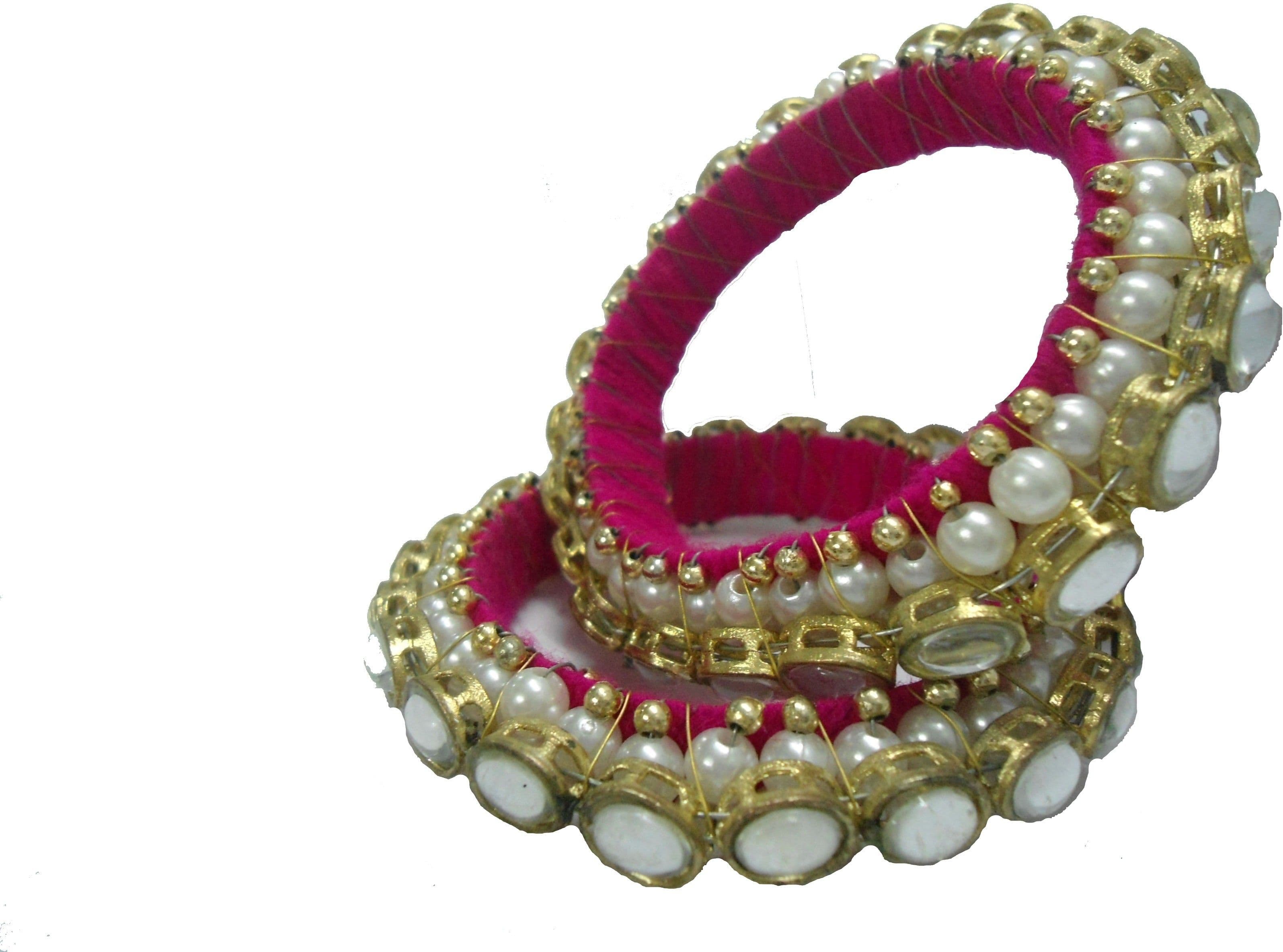 Mrignayaneei Alloy, Metal Crystal Bangle Set