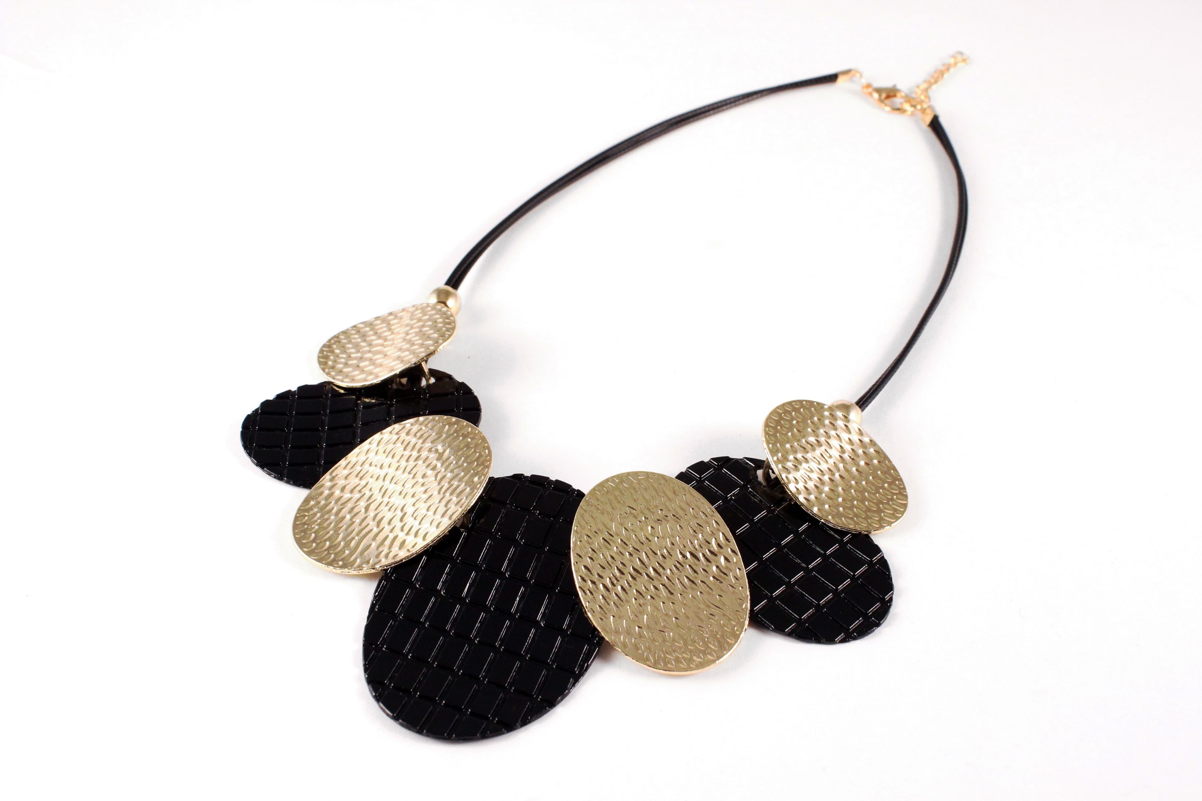Dhrohar Black and Gold Tone Rose Gold Plated Alloy Necklace